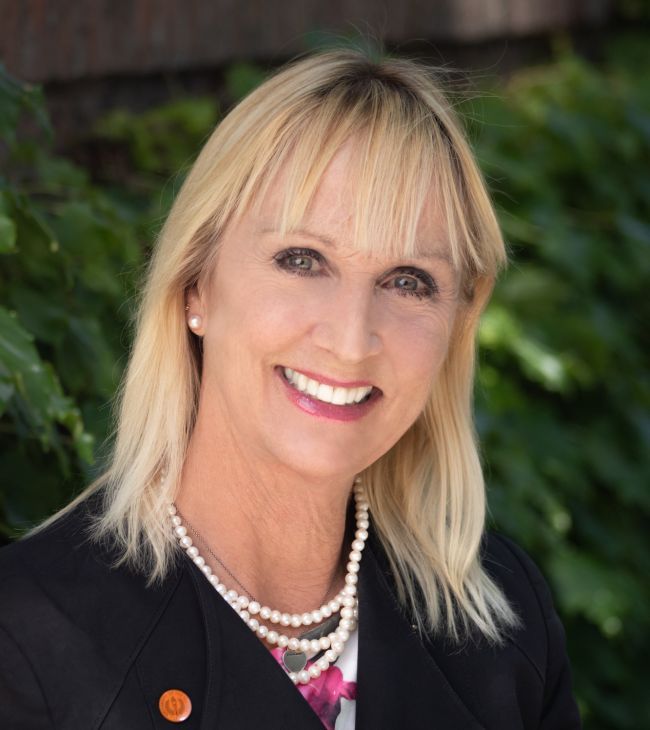 Lisa Douglass