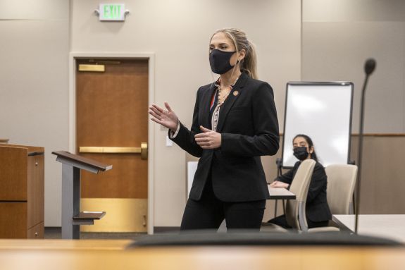 moot court